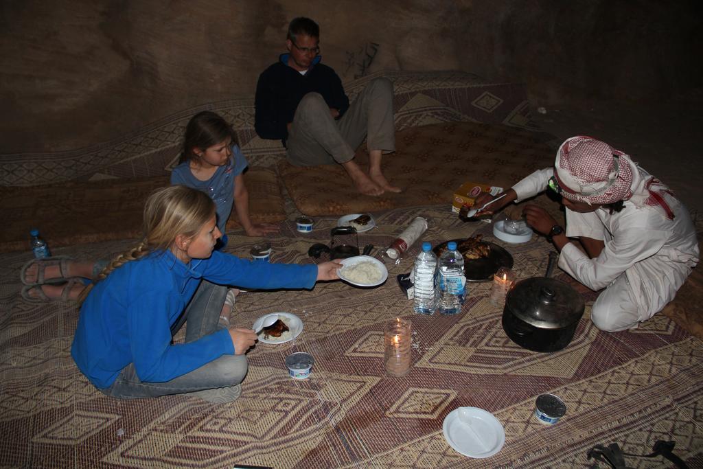 Wadi Rum Sleep Under The Stars Eksteriør billede